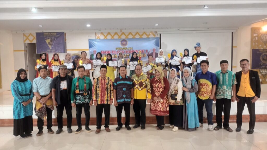 Screenshot_20251220_233429_Gallery