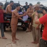 KADES PUNTIK DALAM MANDASTANA BAGIKAN SEMBAKO UNTUK WARGA TERDAMPAK BANJIR. IMG_20260119_201746